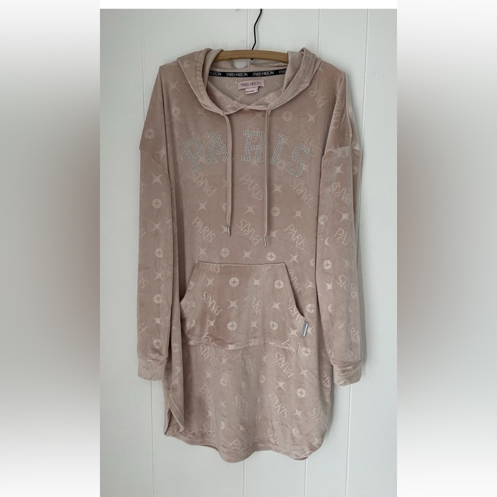 Paris Hilton Velour Hooded Lounge Shirt Top Rhinestone Logo Size M Soft Pink